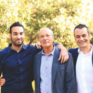 Giuseppe Fois e i figli, titolari dell'Accademia Olearia