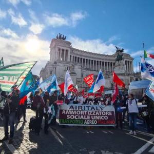 lavoratori di Air Italy