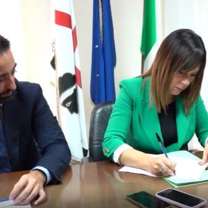 L'assessora Pila firma il Protocollo