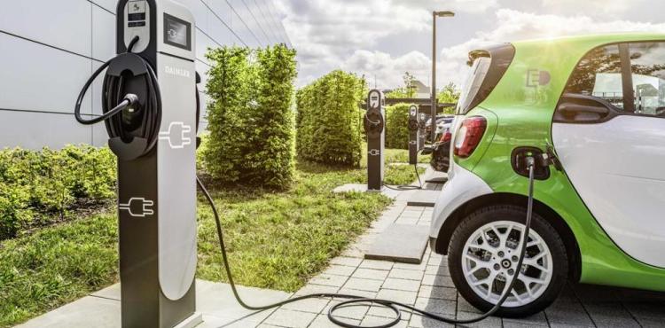 Colonnine ricarica elettrica auto