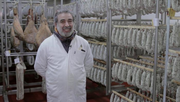 Embedded thumbnail for Salumificio Bardana, l'eccellenza che nasce dalla tradizione